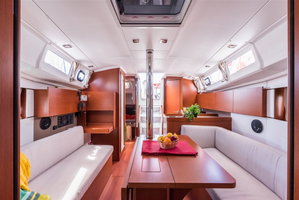 Oceanis 35.1 „Bela“ – fotka 12