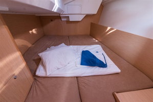 Oceanis 38 „Rusalka“ – fotka 23