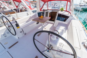 Oceanis 38 „Rusalka“ – fotka 7