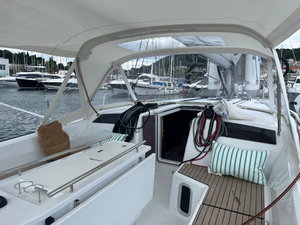 Oceanis 40.1 „Cosmic Dancer“ – fotka 9