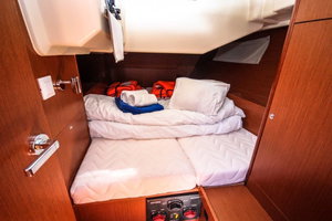 Oceanis 41.1 „Porterusa“ – fotka 3