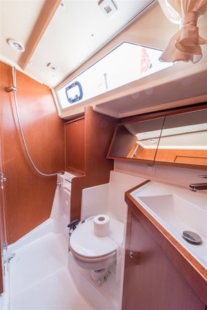 Oceanis 41.1 „Sparkling“ – fotka 27