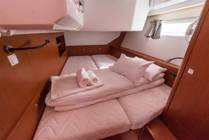 Oceanis 45 „Mobula One“ – fotka 26