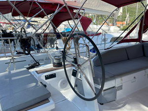 Oceanis 46.1 „Bumblebee“ – fotka 7