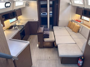 Oceanis 46.1 „Bumblebee“ – fotka 15