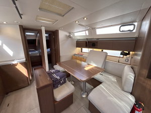 Oceanis 46.1 „Bumblebee“ – fotka 3