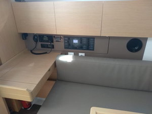 Oceanis 35.1 „Maya Bay 2“ – fotka 6