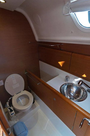 Sun Odyssey 33i