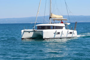 Lagoon 42 „Poppy“ – fotka 8