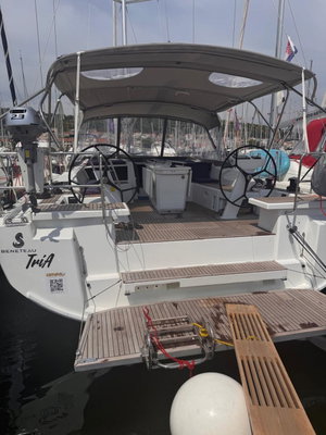 Oceanis 46.1 „Tria“ – fotka 2