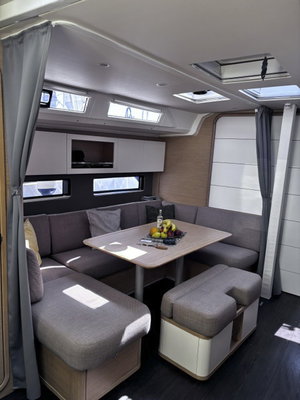 Dufour 41 „Iris“ – fotka 3