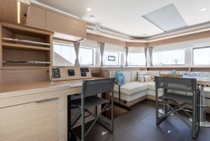 Lagoon 55 „IRISEMMA“ – fotka 11