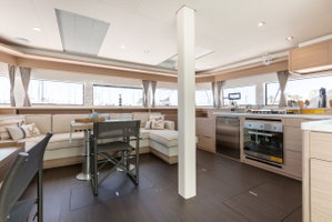 Lagoon 55 „IRISEMMA“ – fotka 3