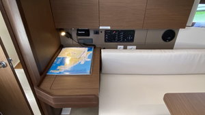 Oceanis 38.1 „Maja“ – fotka 7