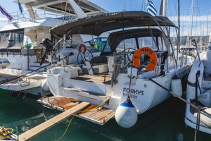 Oceanis 51.1 „Forkys“ – fotka 1