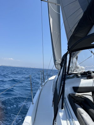 Sun Odyssey 410 „Naoussa“ – fotka 8