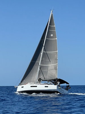 Sun Odyssey 410 „Naoussa“ – fotka 4