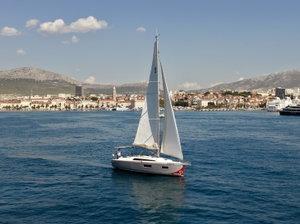 Oceanis 34.1 „Rookie“ – fotka 1