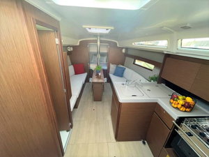 Oceanis 34.1 „Rookie“ – fotka 12