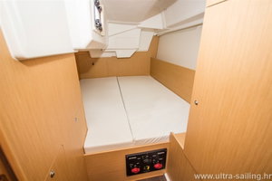 Oceanis 35 „Gaston“ – fotka 8