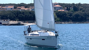 Bavaria Cruiser 41 „Raven“ – fotka 9
