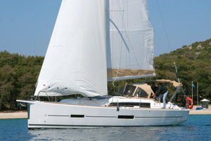 Dufour 382 „Henry“ – fotka 10