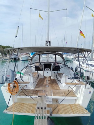 Dufour 382 „Henry“ – fotka 5