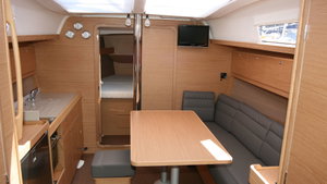 Dufour 382 „Henry“ – fotka 2