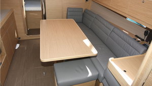 Dufour 382 „Henry“ – fotka 12