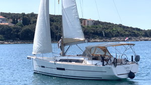 Dufour 382 „Lotta“ – fotka 9