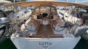 Dufour 382 „Lotta“ – fotka 1