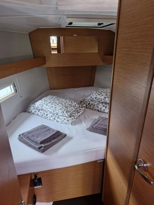 Dufour 390 „Elena“ – fotka 12