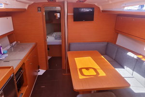 Dufour 390 „Elena“ – fotka 3