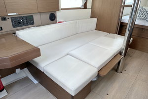 Oceanis 38.1 „Flip“ – fotka 12