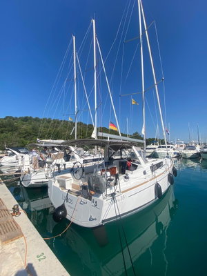 Oceanis 38.1 „Lukas“ – fotka 7