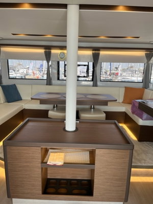 Lagoon 50 „Silhouette“ – fotka 3