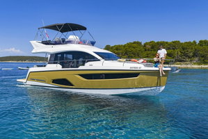 Sealine F430 „Tireless Too“ – fotka 7