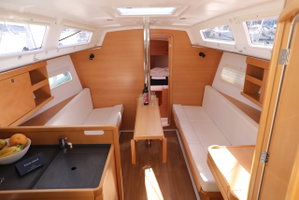 Sun Odyssey 319 „Spider Kiss“ – fotka 3