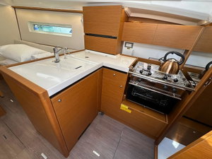 Sun Odyssey 350 „Star Kiss“ – fotka 11