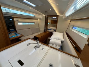 Sun Odyssey 350 „Star Kiss“ – fotka 12