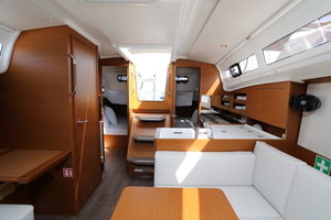Sun Odyssey 380 „Red Kiss“ – fotka 7