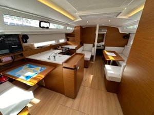 Sun Odyssey 410 „Bobo“ – fotka 17