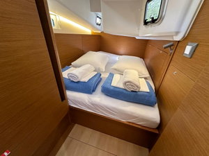 Sun Odyssey 410 „Bobo“ – fotka 13