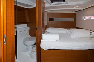 Sun Odyssey 410 „Lowe“ – fotka 13