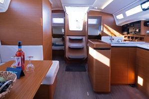 Sun Odyssey 410 „Midnight Kiss“ – fotka 9