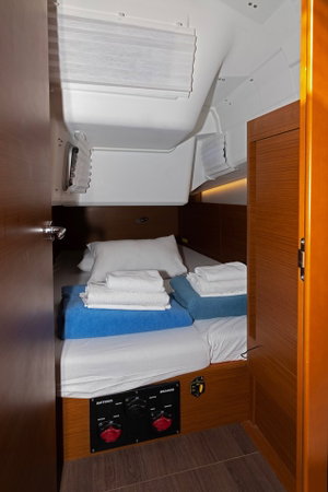 Sun Odyssey 410 „Midnight Kiss“ – fotka 10