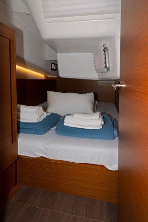 Sun Odyssey 410 „Midnight Kiss“ – fotka 11