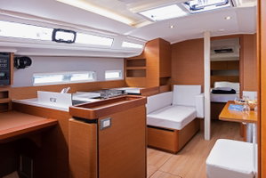Sun Odyssey 410 „Sky Kiss“ – fotka 7