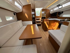 Sun Odyssey 410 „Wind Kiss“ – fotka 9