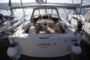 Dufour 430 GL „Lana V“ – fotka 1